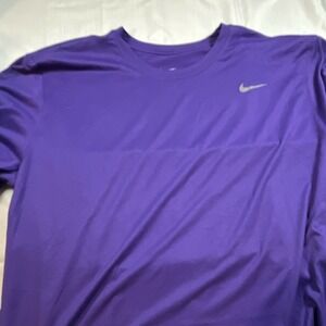 Nike Dri-FIT Men's Purple XXL Athletic Fit Short Sleeve Crew Neck T-Shirt
